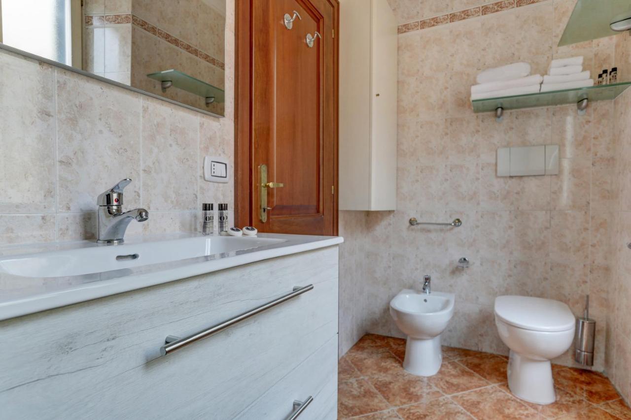 רומא Colosseo Green Park - Home And More מראה חיצוני תמונה